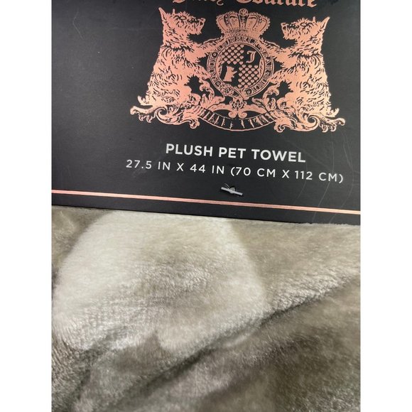 Custom Embroidered Juicy Couture blanket | Embroidered pet blanket - Picture 3 of 6